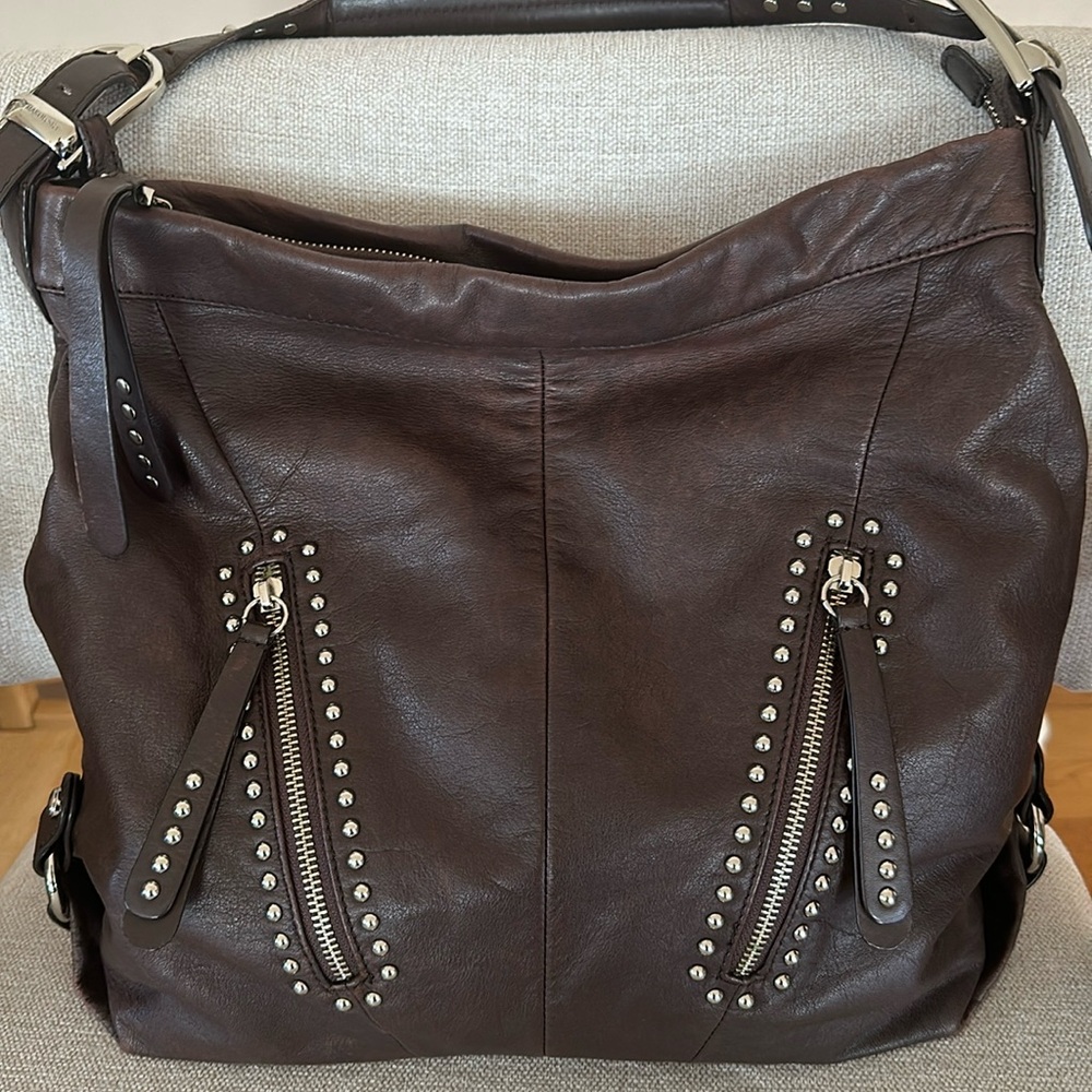 B Makowski leather large brown bag.
